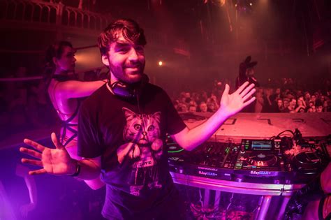 Oliver Heldens W Warszawie - Eksplozja Techno i Niezapomniane Doświadczenia!